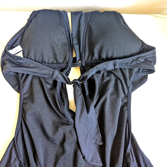 Bar lll One Piece Sexy Swimsuit 🖤 Side & back cut-out design - Picture 6 of 11